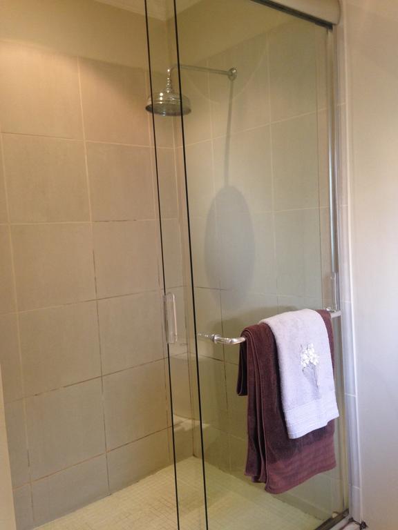 A Hundred Thousand Welcomes B&B Sandton Quarto foto